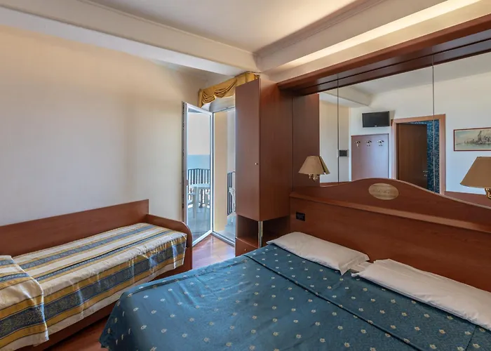 Hotel Mondial